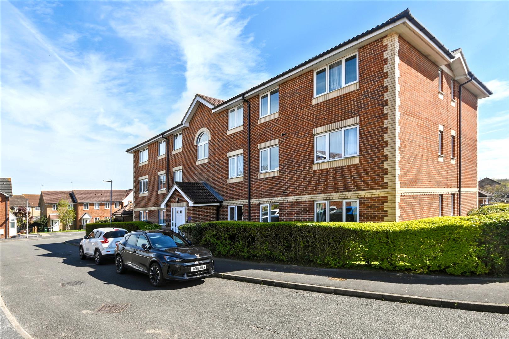 Property Details for Broad Oak Close, Eastbourne - Town Property Estate ...